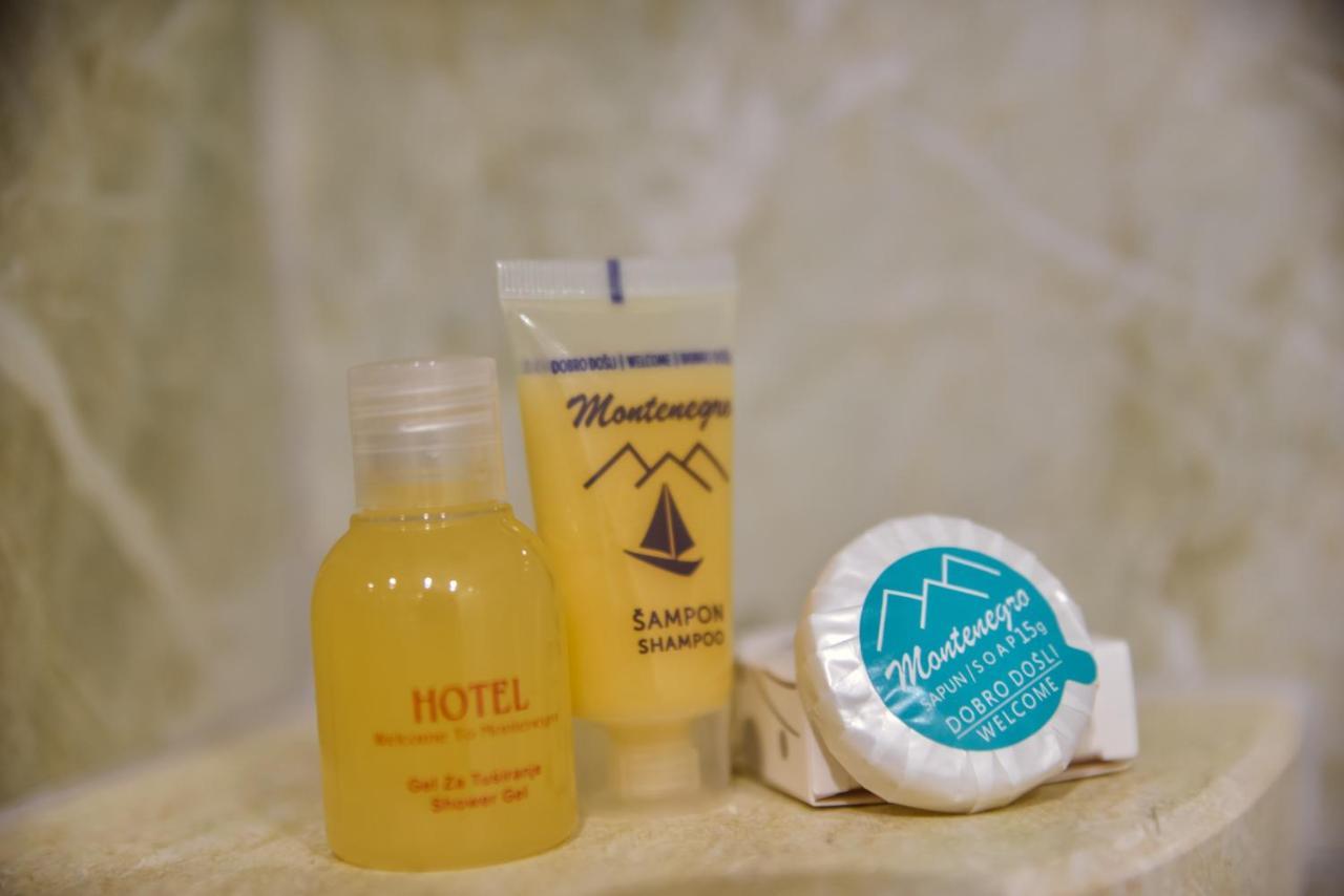 Heaven Lux Ulcinj Hotel Luaran gambar
