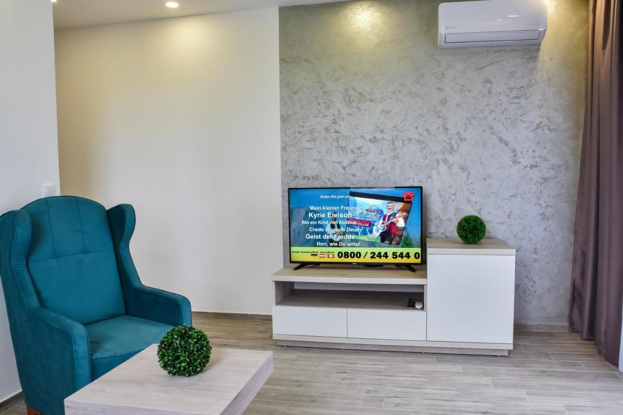Heaven Lux Ulcinj Hotel Luaran gambar
