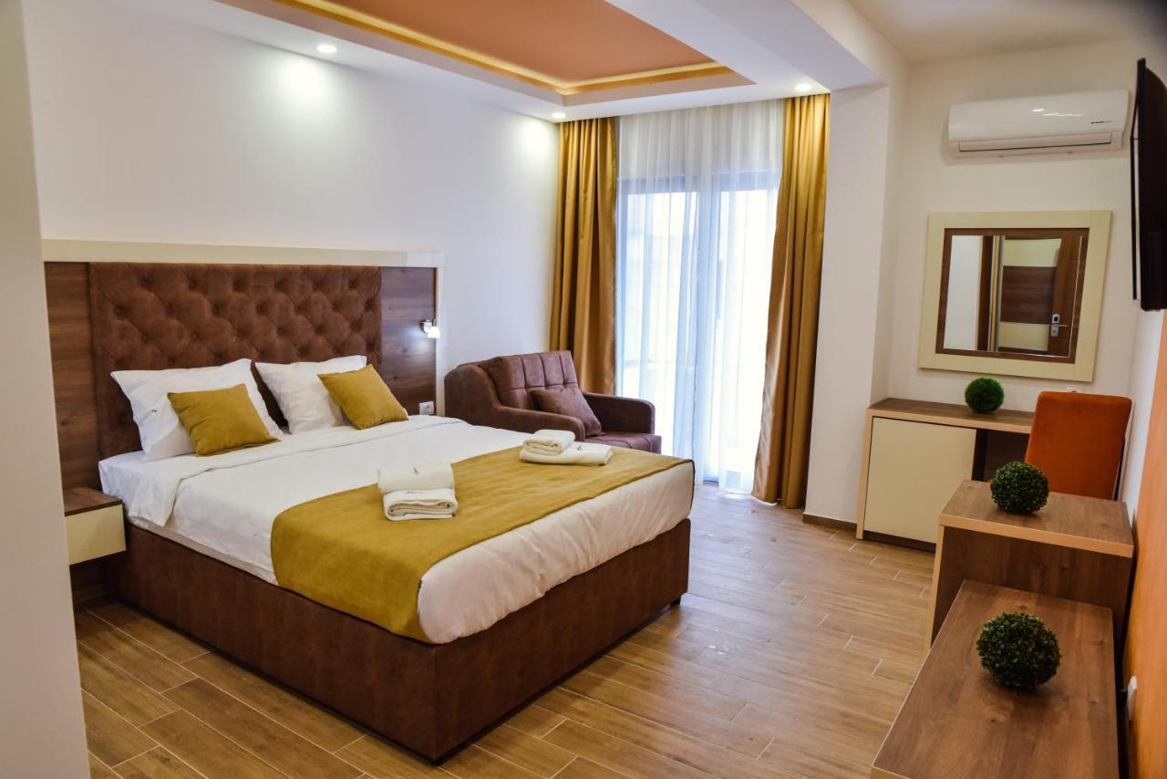 Heaven Lux Ulcinj Hotel Luaran gambar