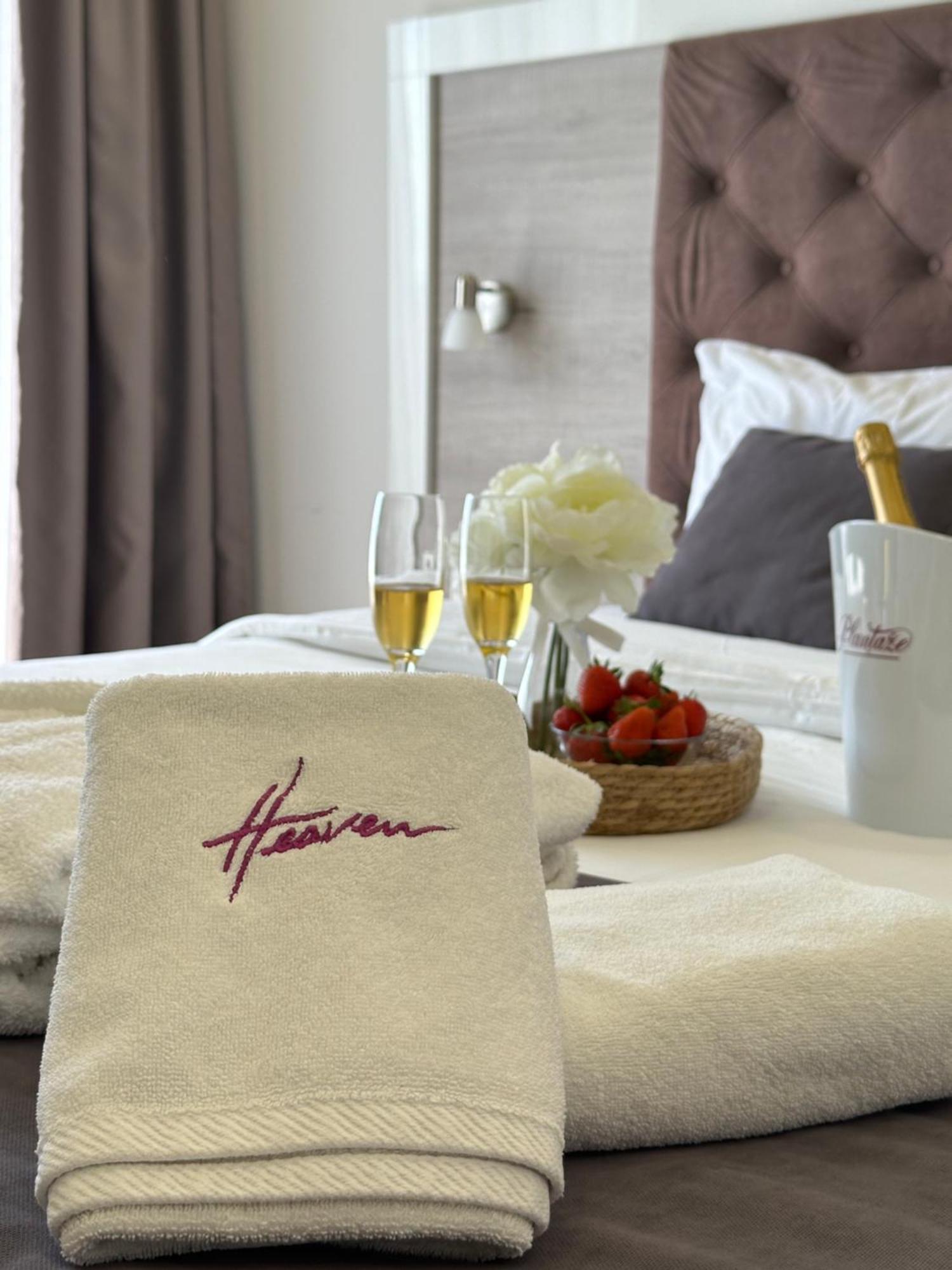 Heaven Lux Ulcinj Hotel Luaran gambar