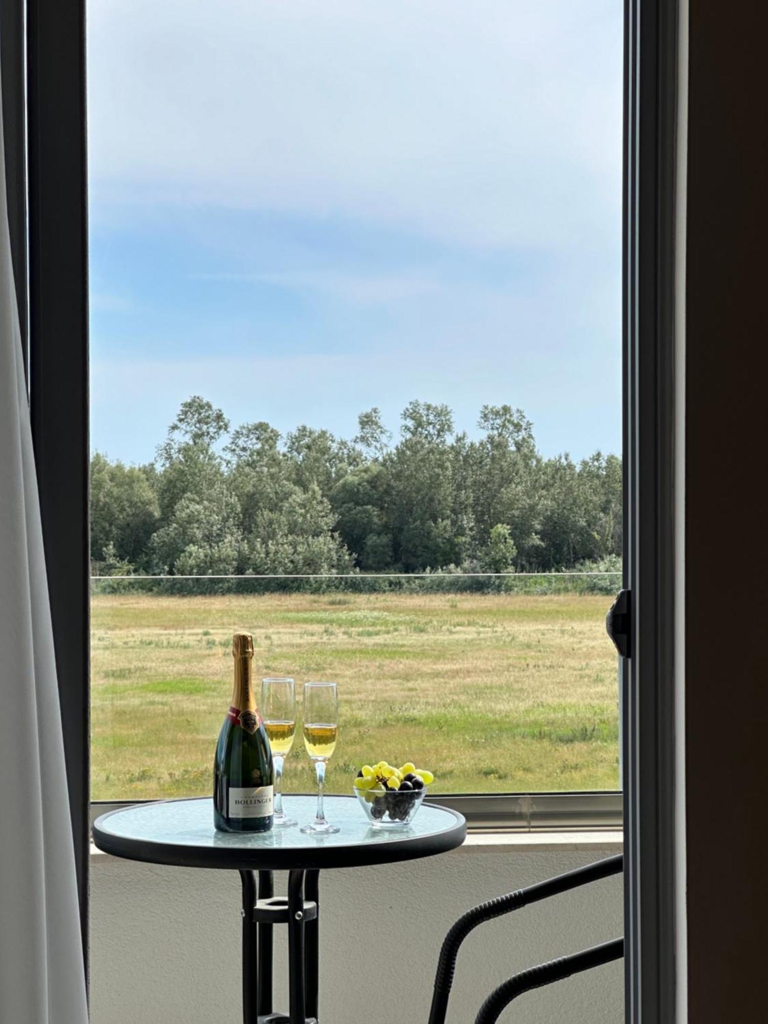 Heaven Lux Ulcinj Hotel Luaran gambar