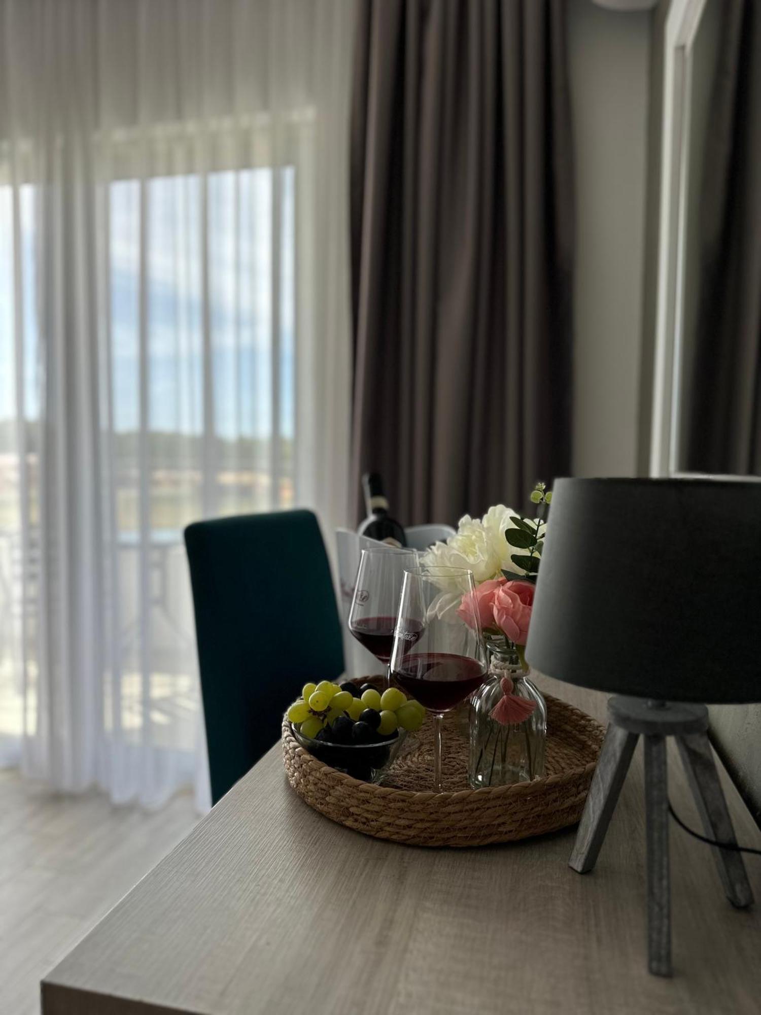 Heaven Lux Ulcinj Hotel Luaran gambar